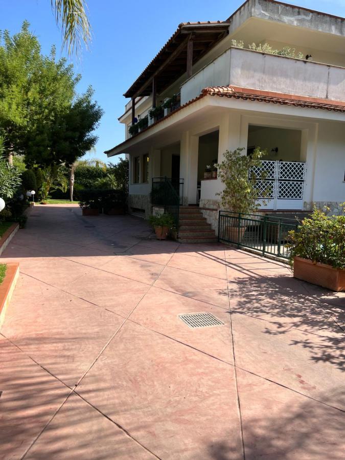 Villa Fugari Mondello 巴勒莫 外观 照片